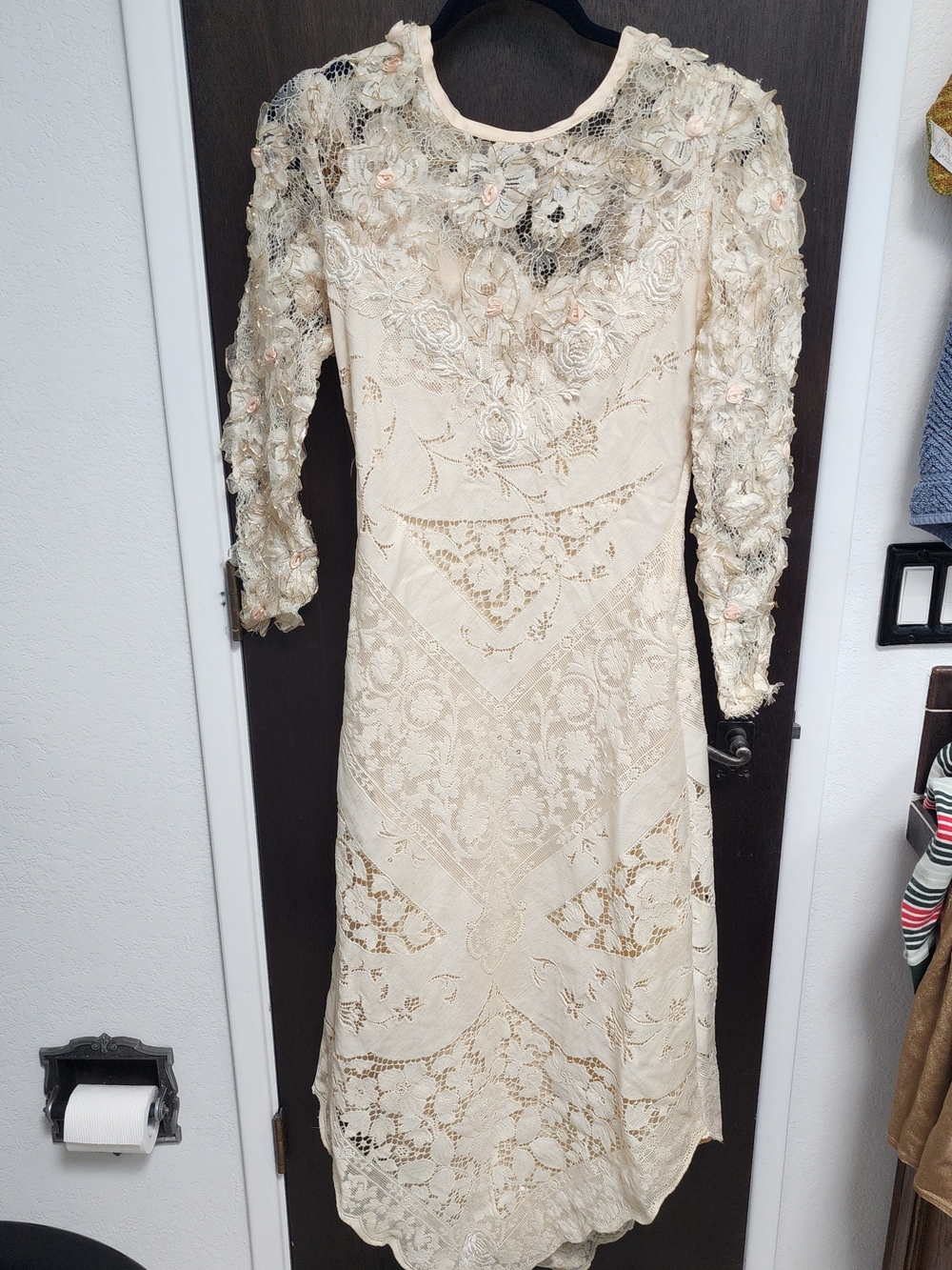 Vintage Martin McCrea Ivory Lace Long-Sleeve Wedding Dress Medium